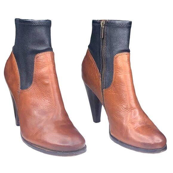 Frye Mikaela Women's Stretch Two Tone Black Brown Ankle Boots Size US 7 - Picture 2 of 13